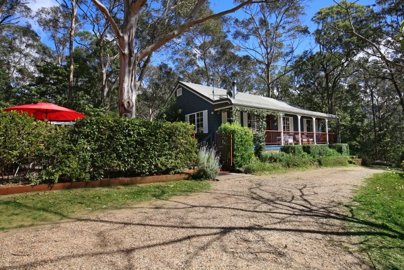 18 Moss Vale Road, Kangaroo Valley NSW 2577, Image 2