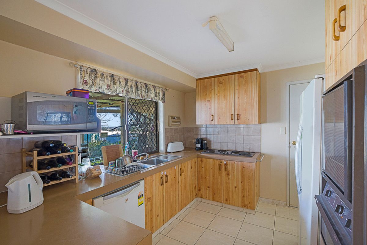 56 Poinciana Street, Newtown QLD 4350, Image 2