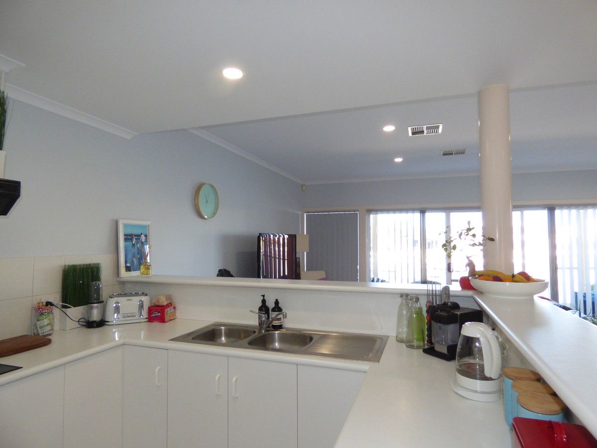 2/15 South Point Drive, Port Lincoln SA 5606, Image 2