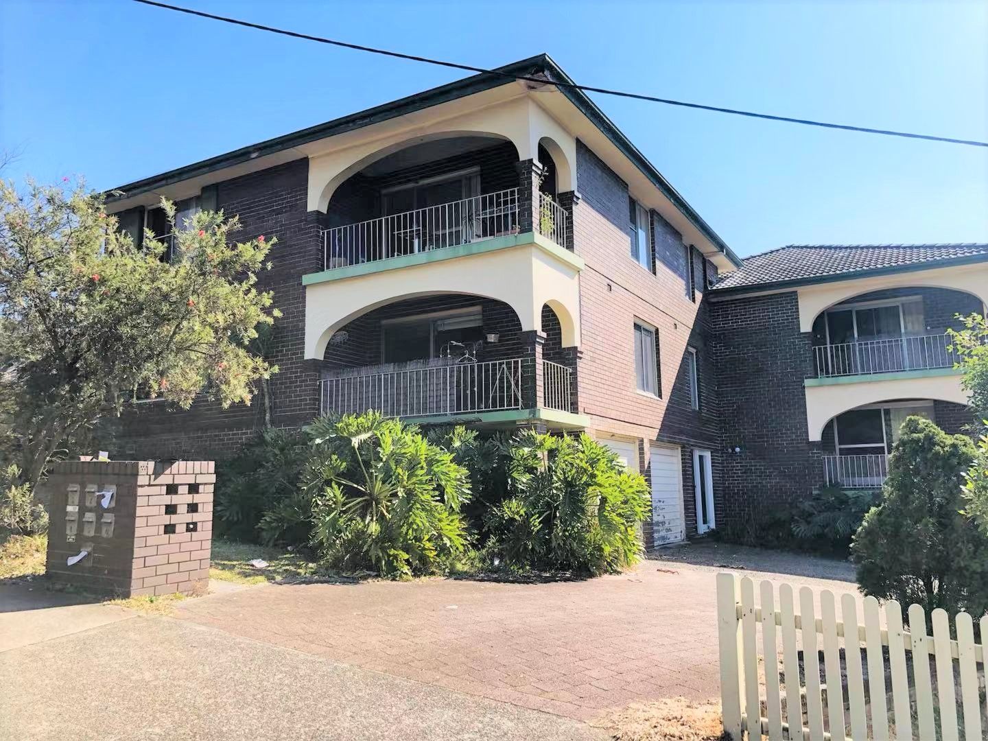 2 bedrooms Apartment / Unit / Flat in 1/8 Cowell Street GLADESVILLE NSW, 2111