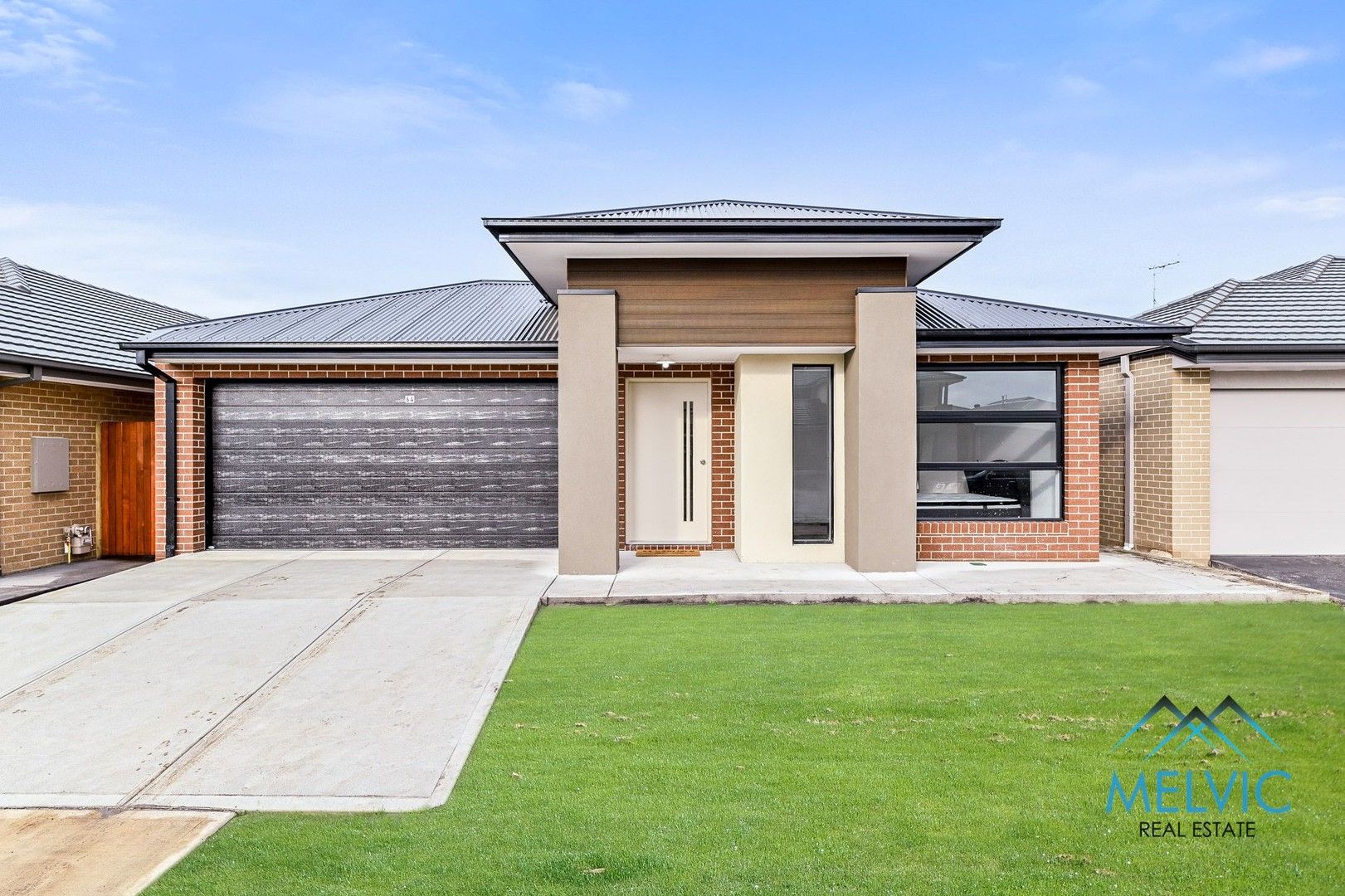 4 bedrooms House in 64 Generation Drive CLYDE NORTH VIC, 3978