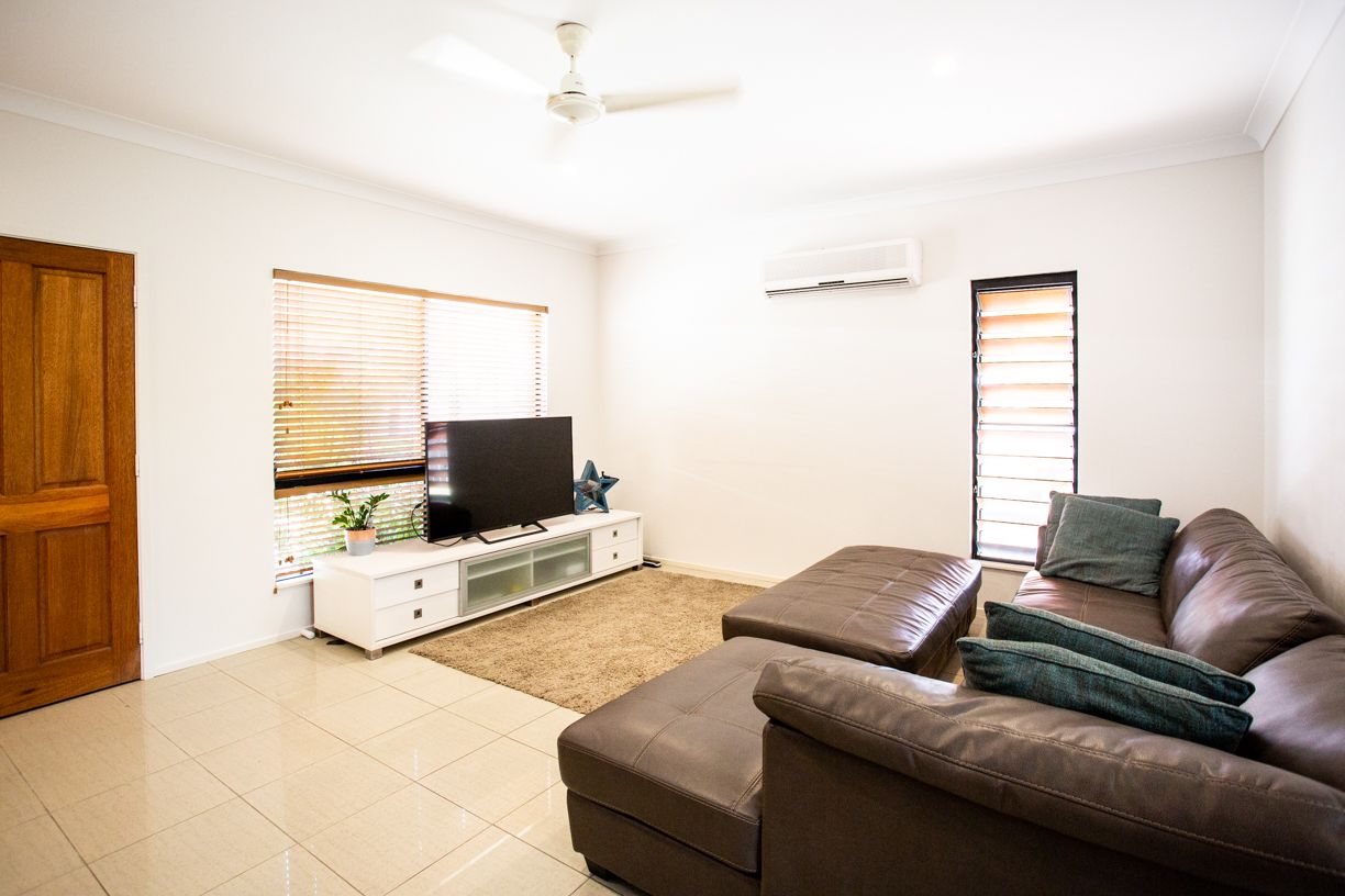 1/5 Erromango Drive, Jubilee Pocket QLD 4802, Image 2