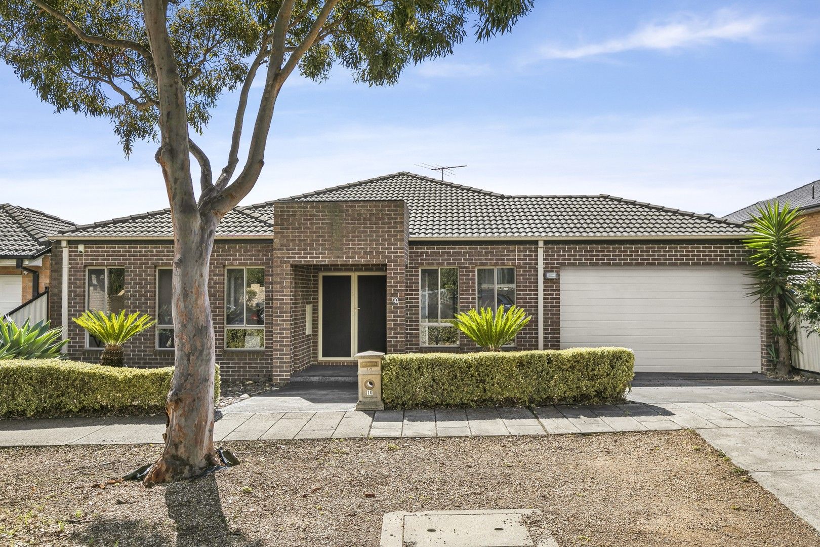 10 Bickerton Way, Roxburgh Park VIC 3064, Image 0