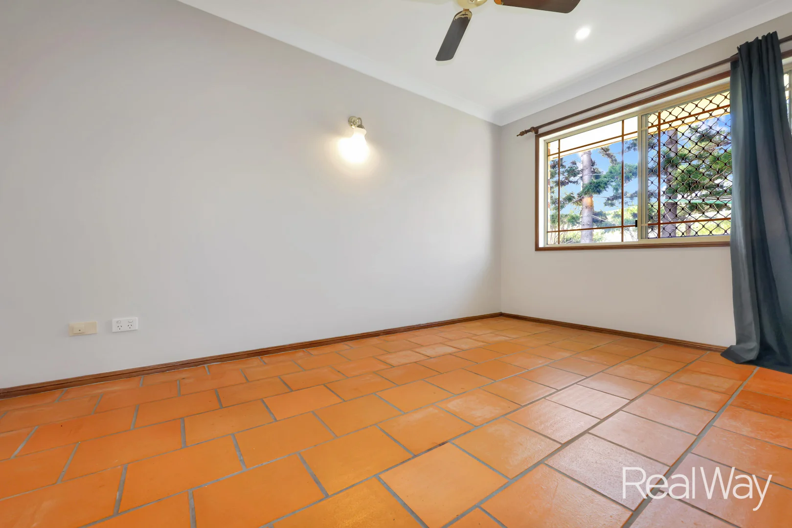 Additional image 11 of 61-63 Boscawan Cres, Bellbird Park QLD 4300