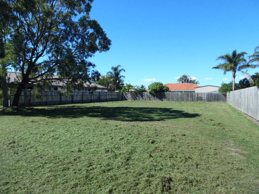 86 Hansen Street, Urangan QLD 4655, Image 0