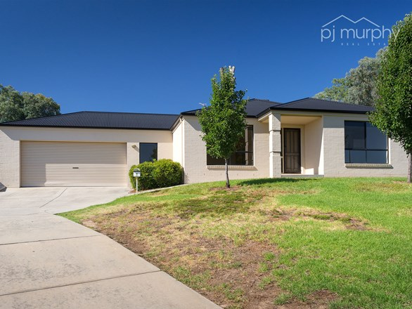 5 Inverness Street, West Wodonga VIC 3690