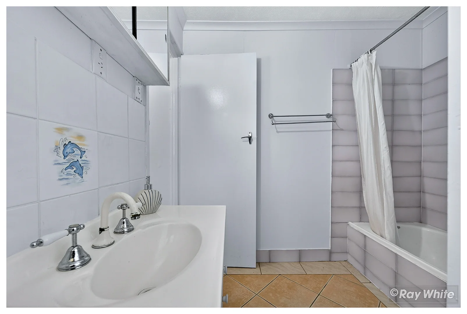 Additional image 22 of 10 Card Street, Berserker QLD 4701