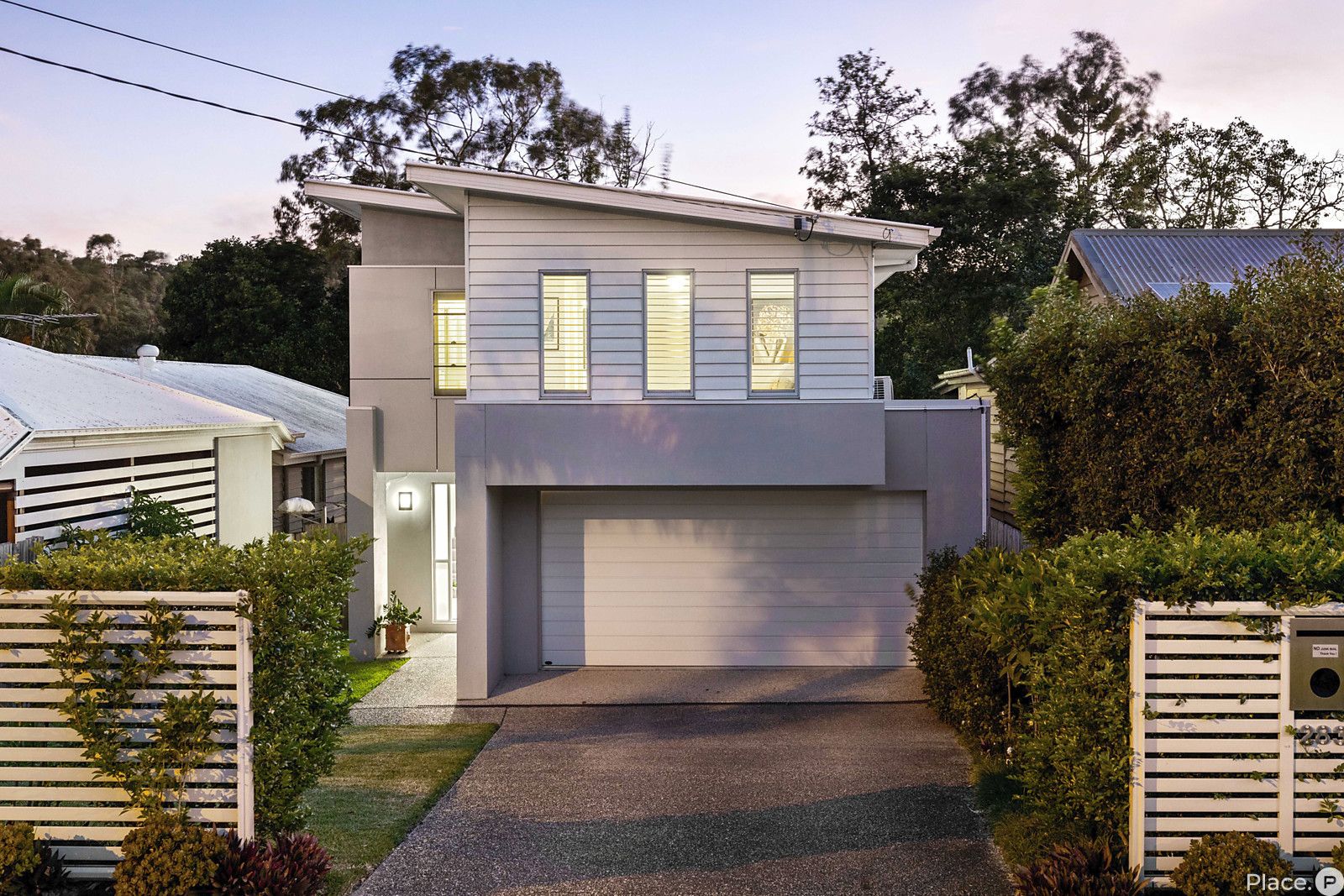 4 bedrooms House in 283 Richmond Road MORNINGSIDE QLD, 4170