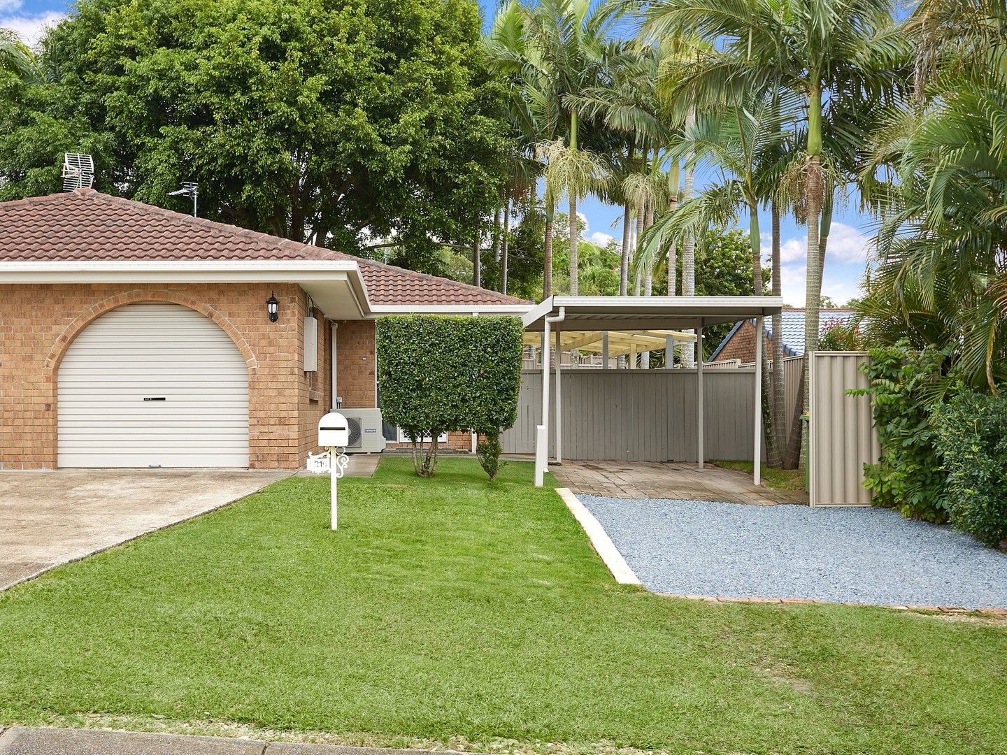 1/216 Olsen Avenue, Arundel QLD 4214, Image 0