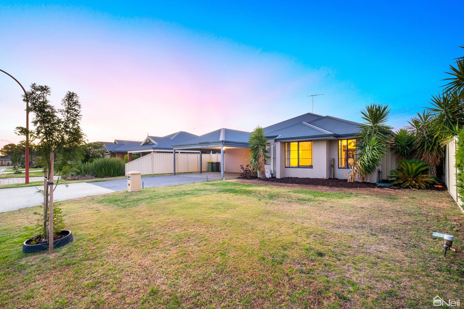 10 Santiago Street, Seville Grove WA 6112, Image 1