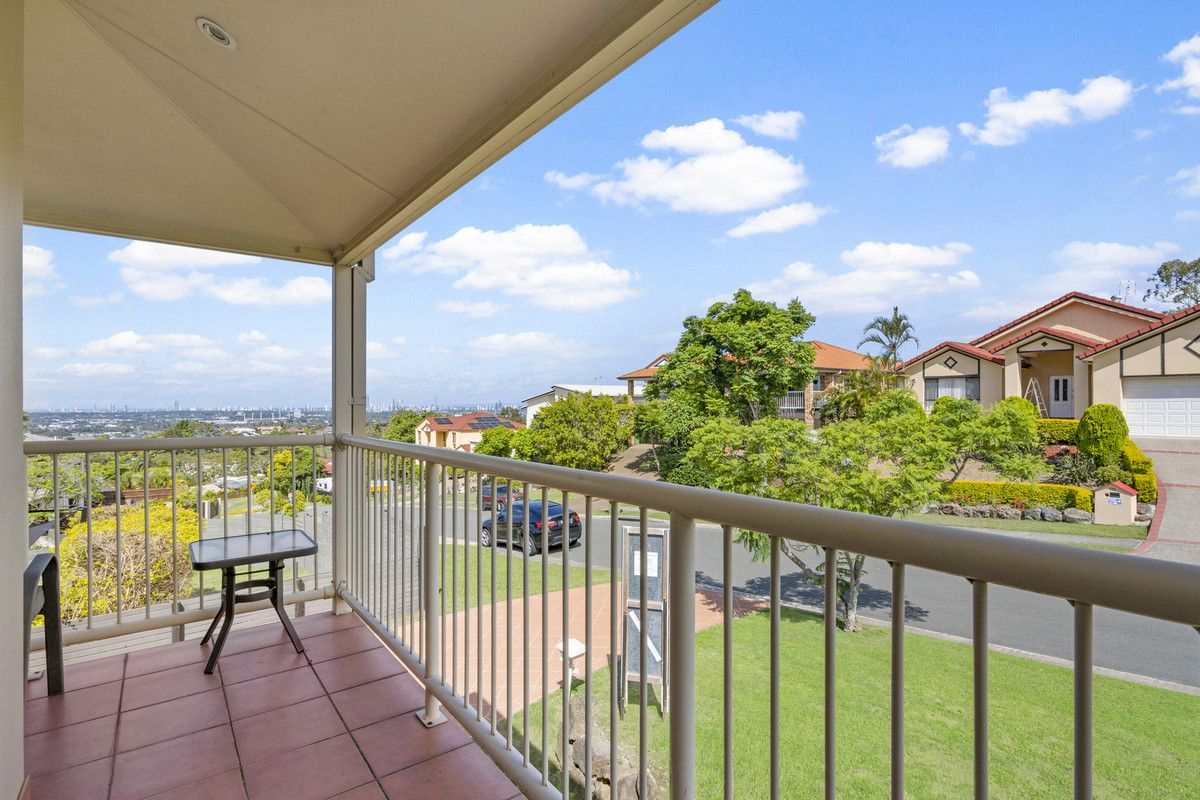 1/2 Rivage Place, Highland Park QLD 4211, Image 2