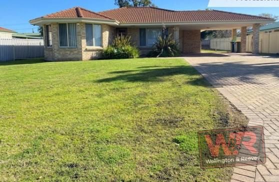 3 bedrooms House in 21 Ardross Crescent COLLINGWOOD PARK WA, 6330