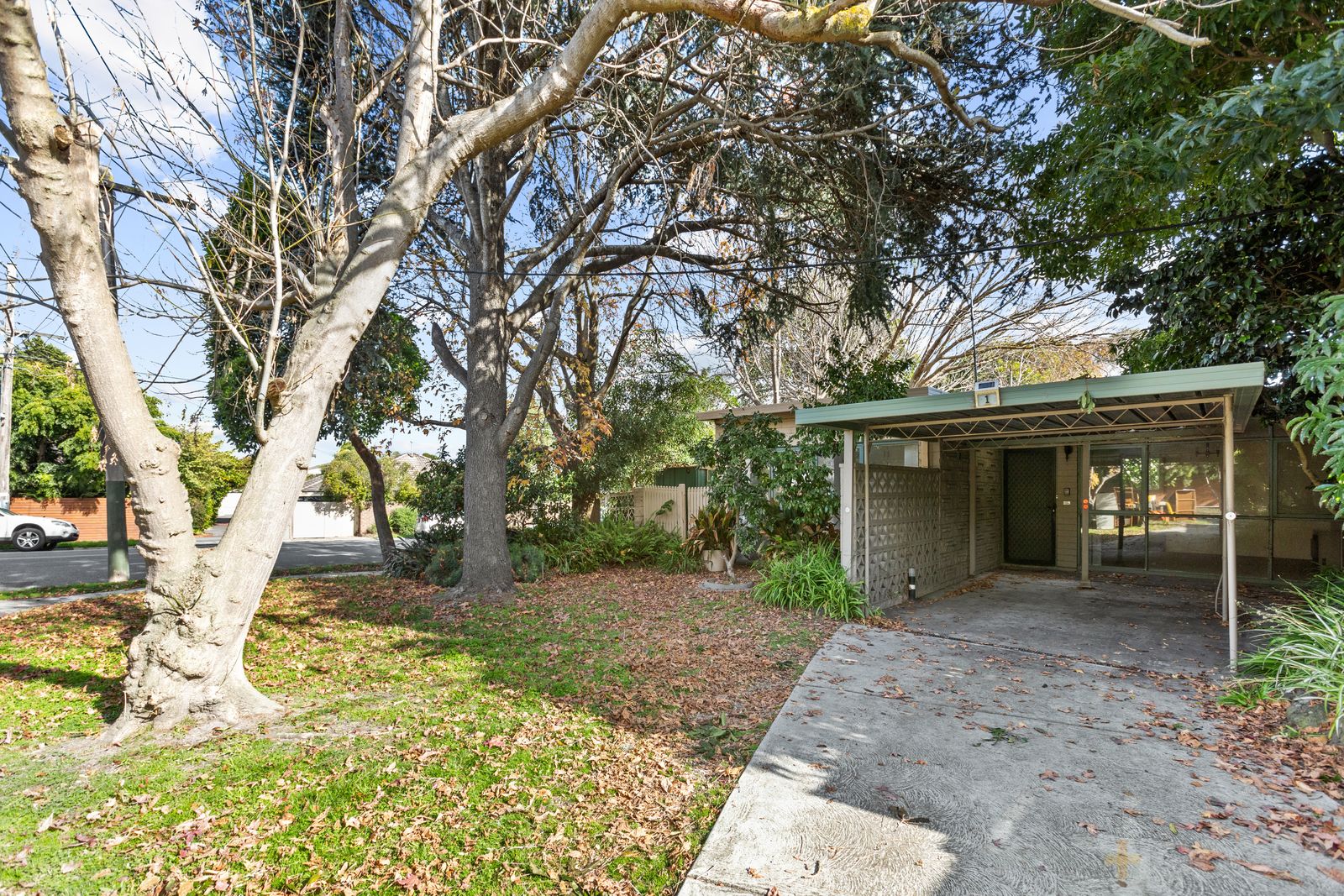 1 Tandara Court, Black Rock VIC 3193, Image 1