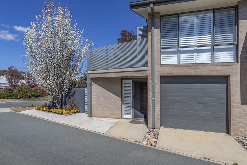 1 bedrooms Townhouse in 10 Whyman Lane FORDE ACT, 2914