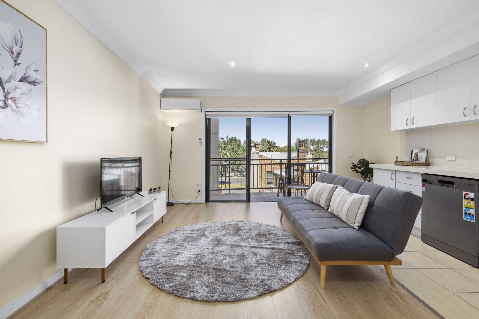 305/67-71 Stead Street, South Melbourne VIC 3205, Image 2