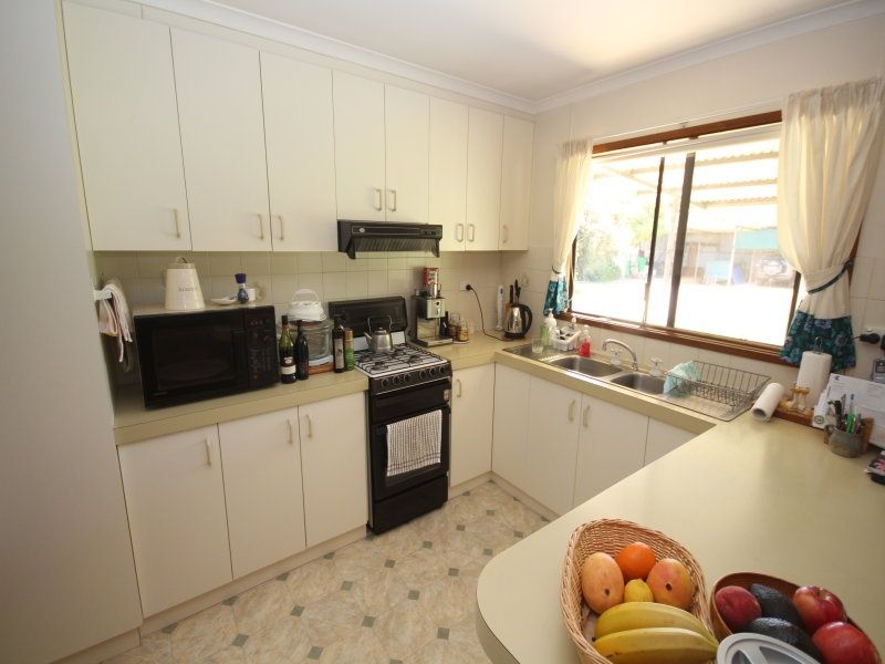 27 King Street, The Rock NSW 2655, Image 1