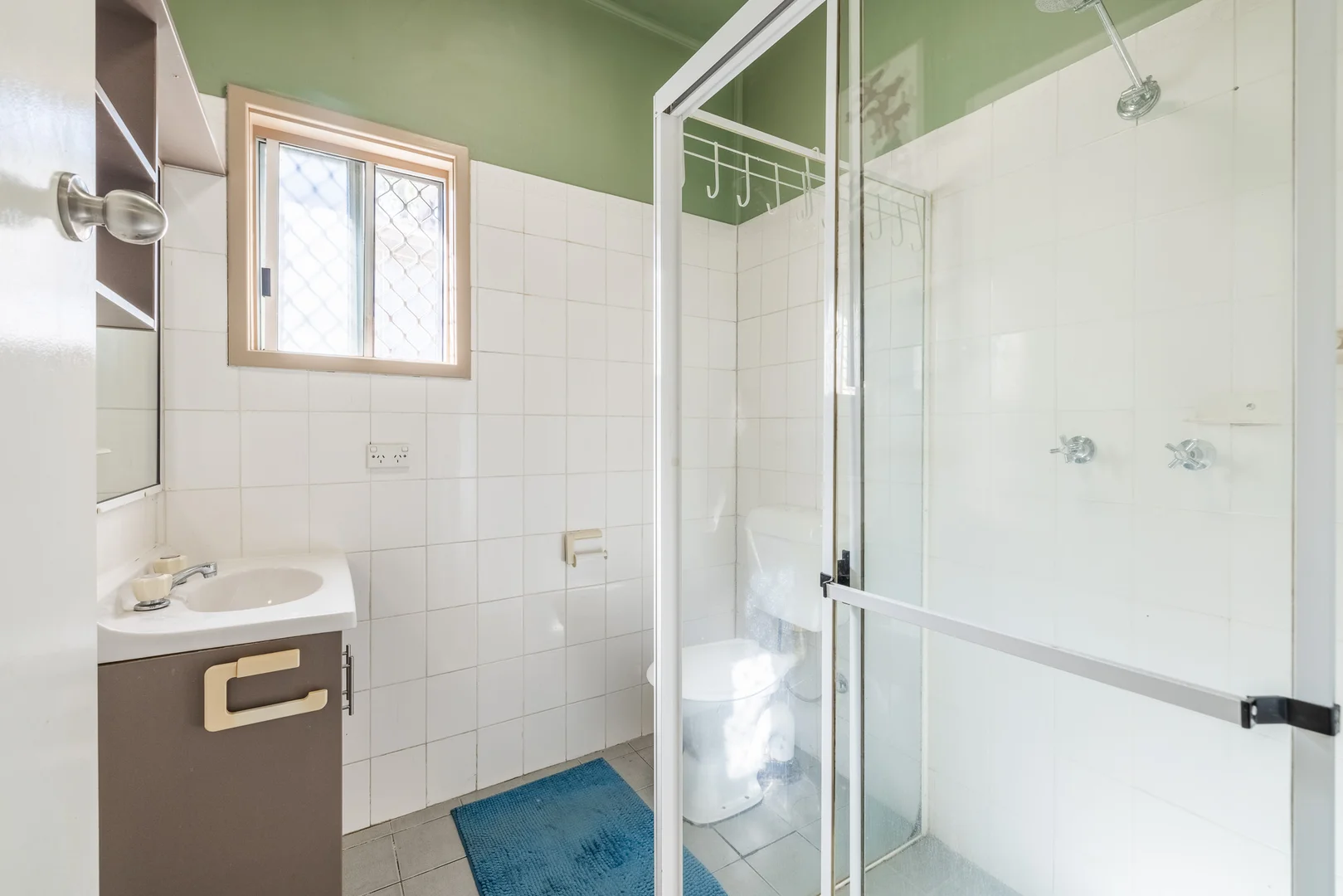 Additional image 9 of 4/29A Soldiers Point Road, Soldiers Point NSW 2317