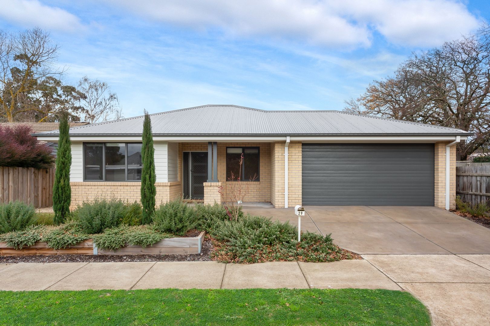 29 Stawell Street, Romsey VIC 3434, Image 2