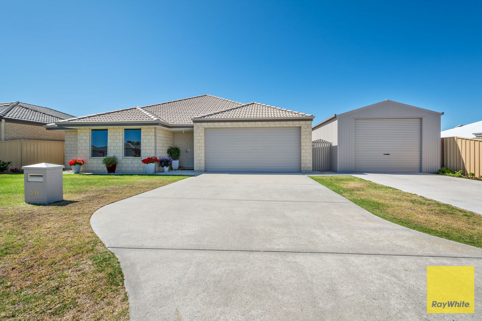 20 Notley Street, Yakamia WA 6330, Image 0