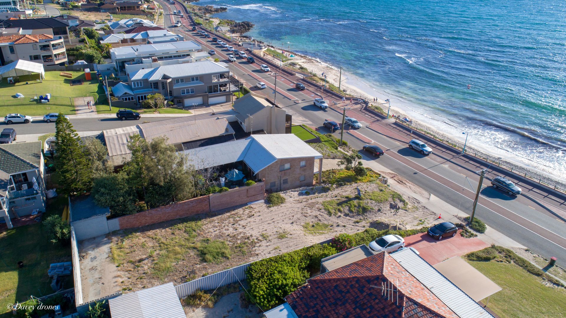 263 West Coast Drive, North Beac Property History & Address Research