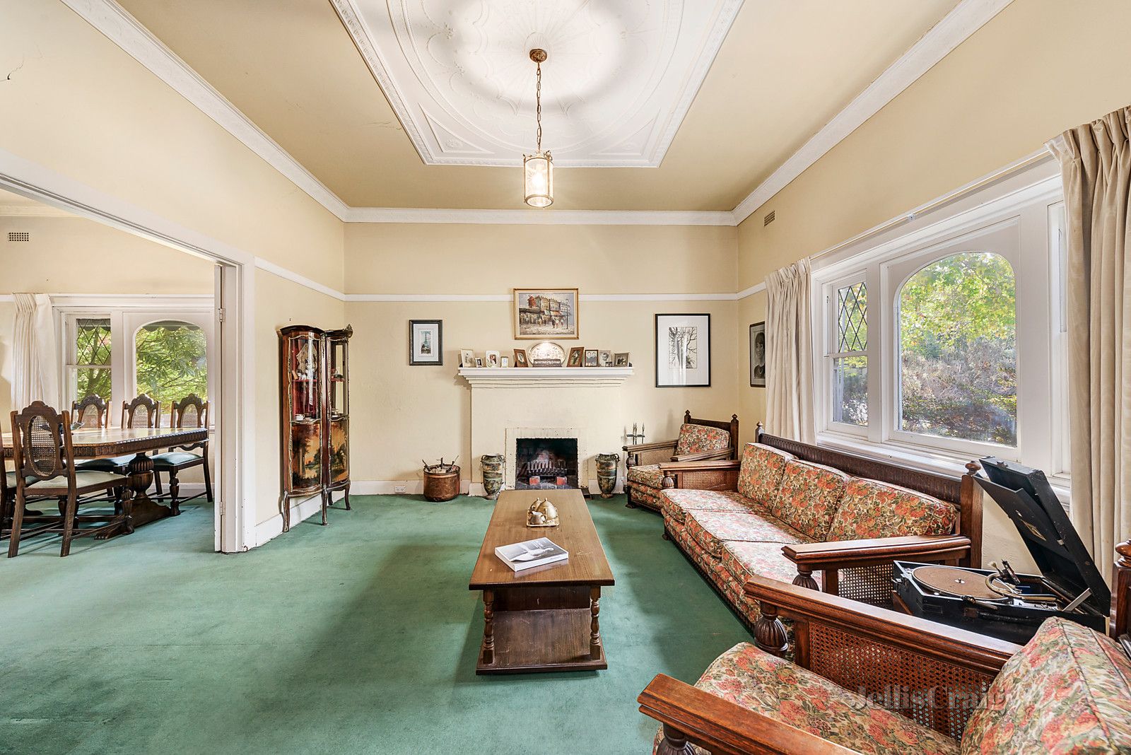 26 Union Road, Surrey Hills VIC 3127, Image 2