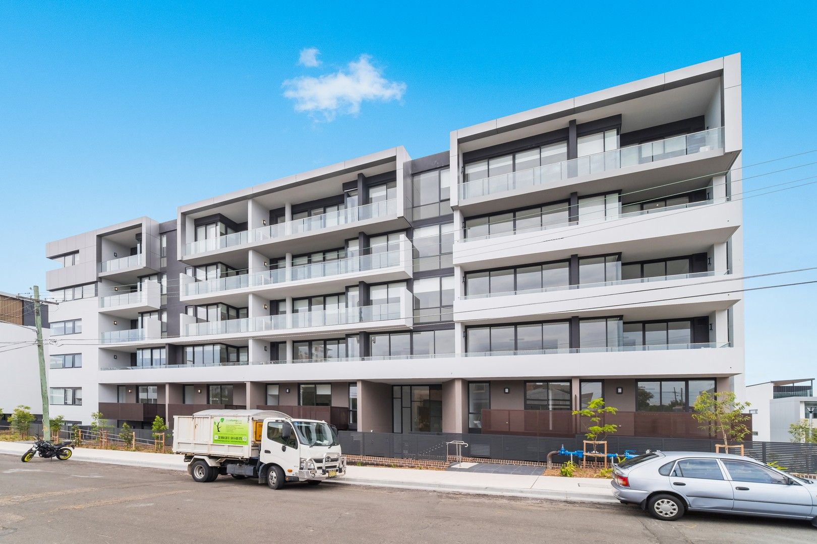 2 bedrooms Apartment / Unit / Flat in 306/16 Hilly Street MORTLAKE NSW, 2137