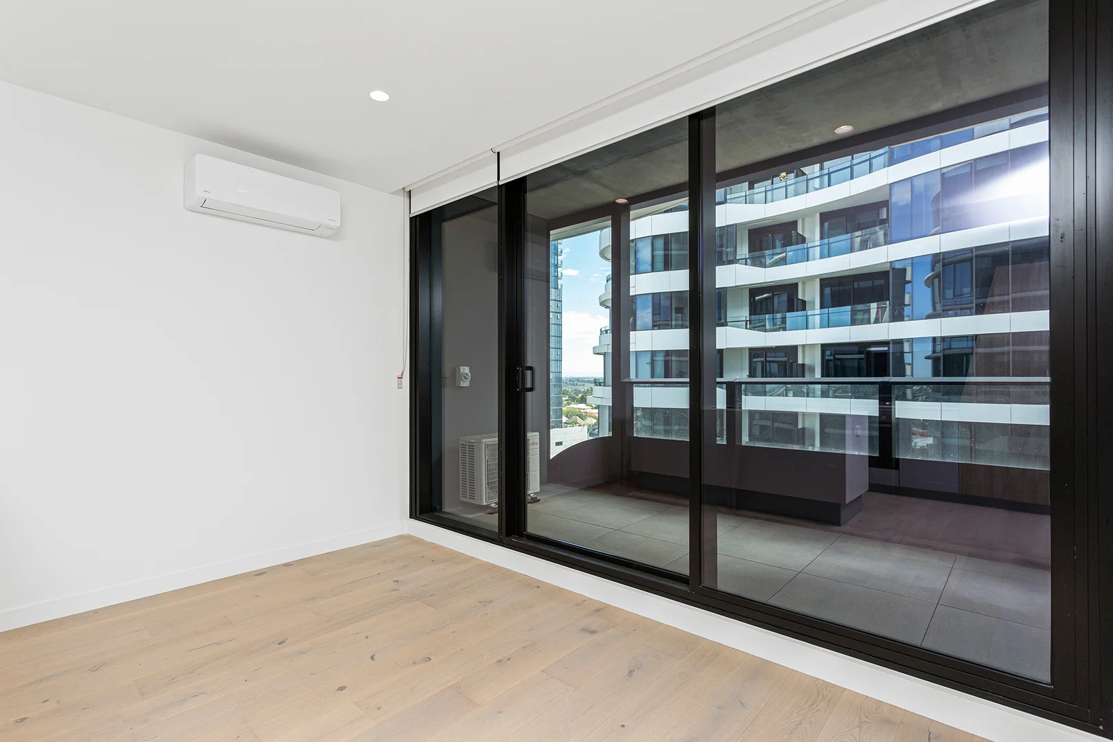Additional image 5 of 1102/2 Hallenstein Street, Footscray VIC 3011