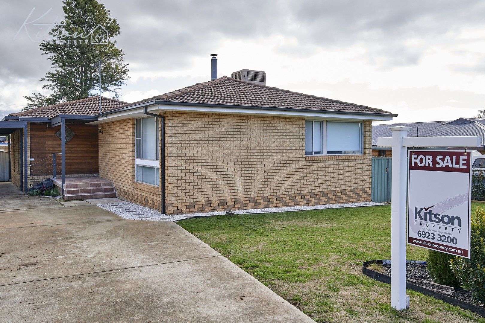 29 Simpson Avenue, Forest Hill NSW 2651, Image 0