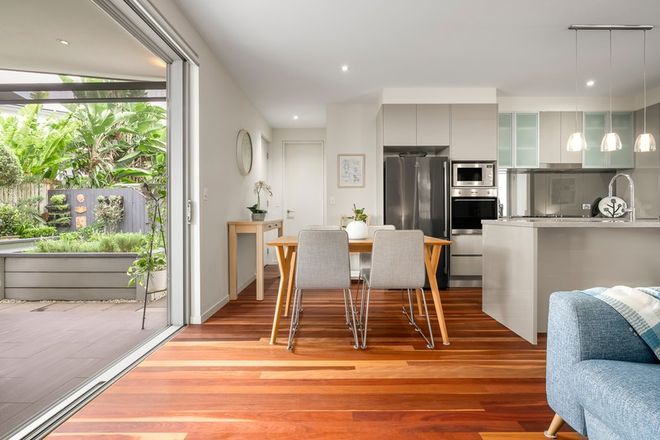 18B Barton Parade Balmoral 4171 - Image 4