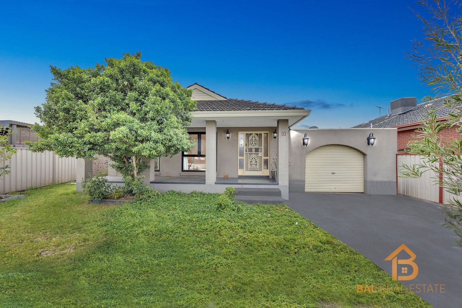 3 bedrooms House in 10 Carbine Way KEILOR DOWNS VIC, 3038