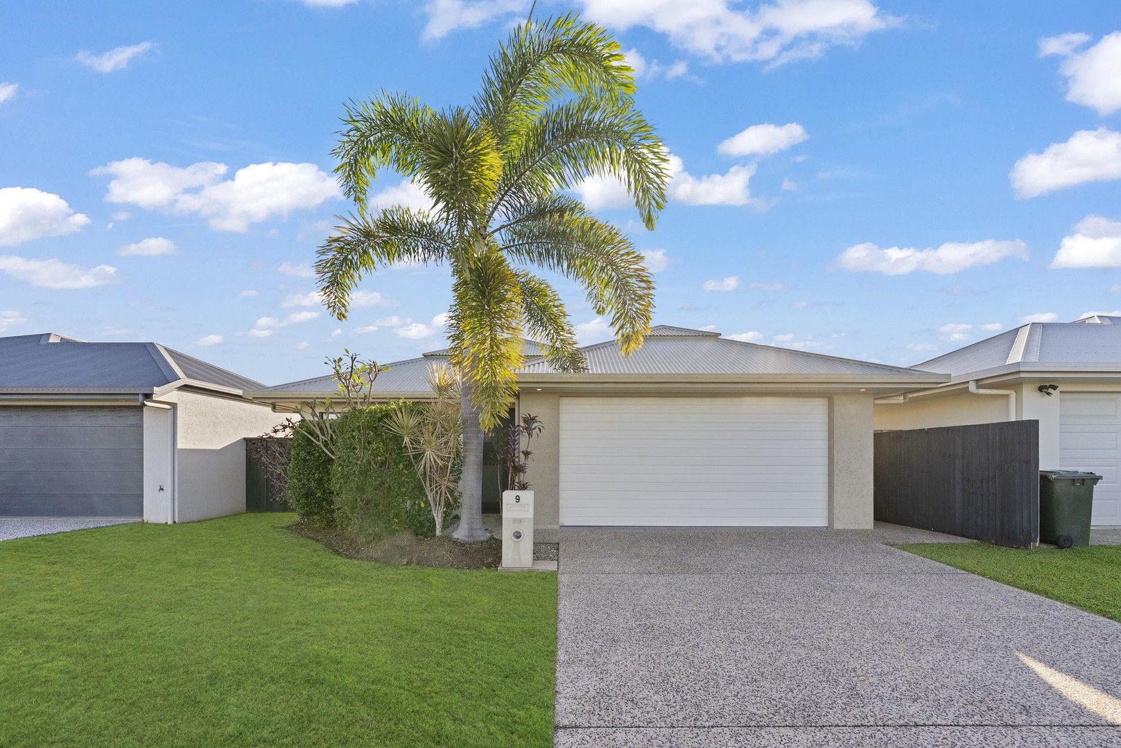 9 Eluma Mews, Smithfield QLD 4878, Image 0