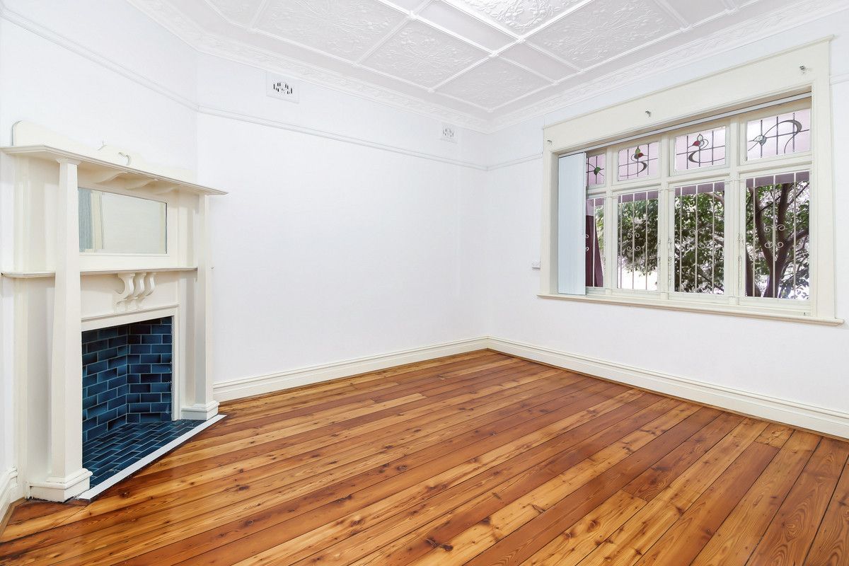 3 bedrooms Apartment / Unit / Flat in 1/11 Thomas Street COOGEE NSW, 2034