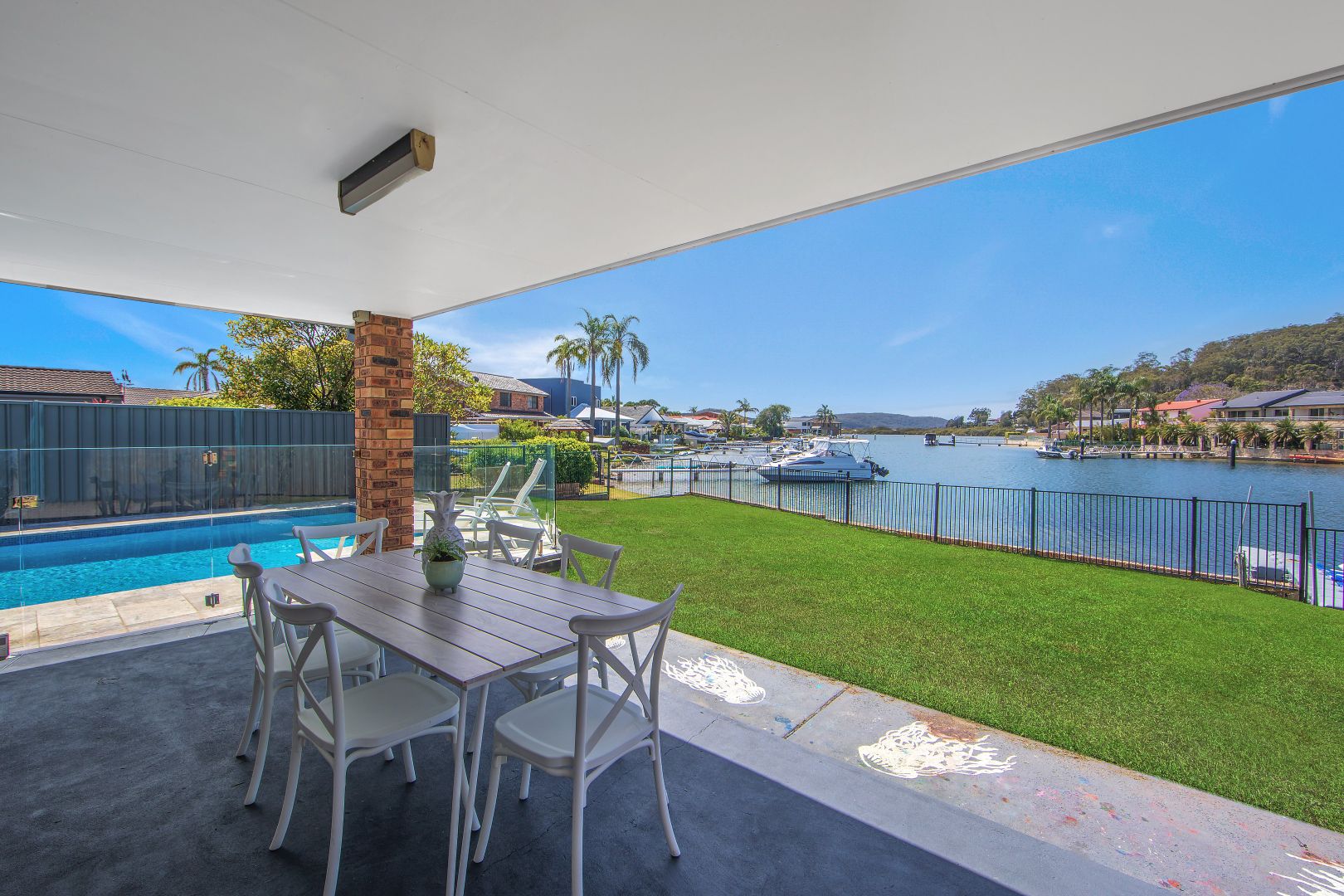 43 Helmsman Boulevard, St Huberts Island NSW 2257, Image 2