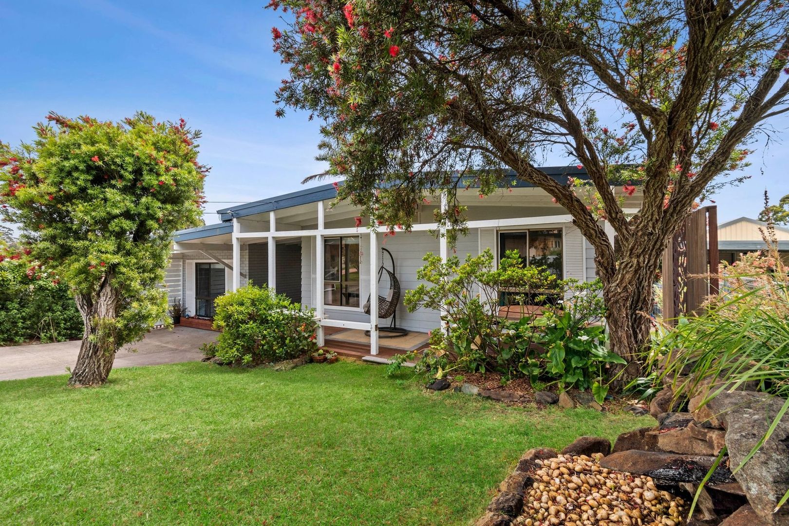 8 Oaks Avenue, Tuross Head NSW 2537, Image 1