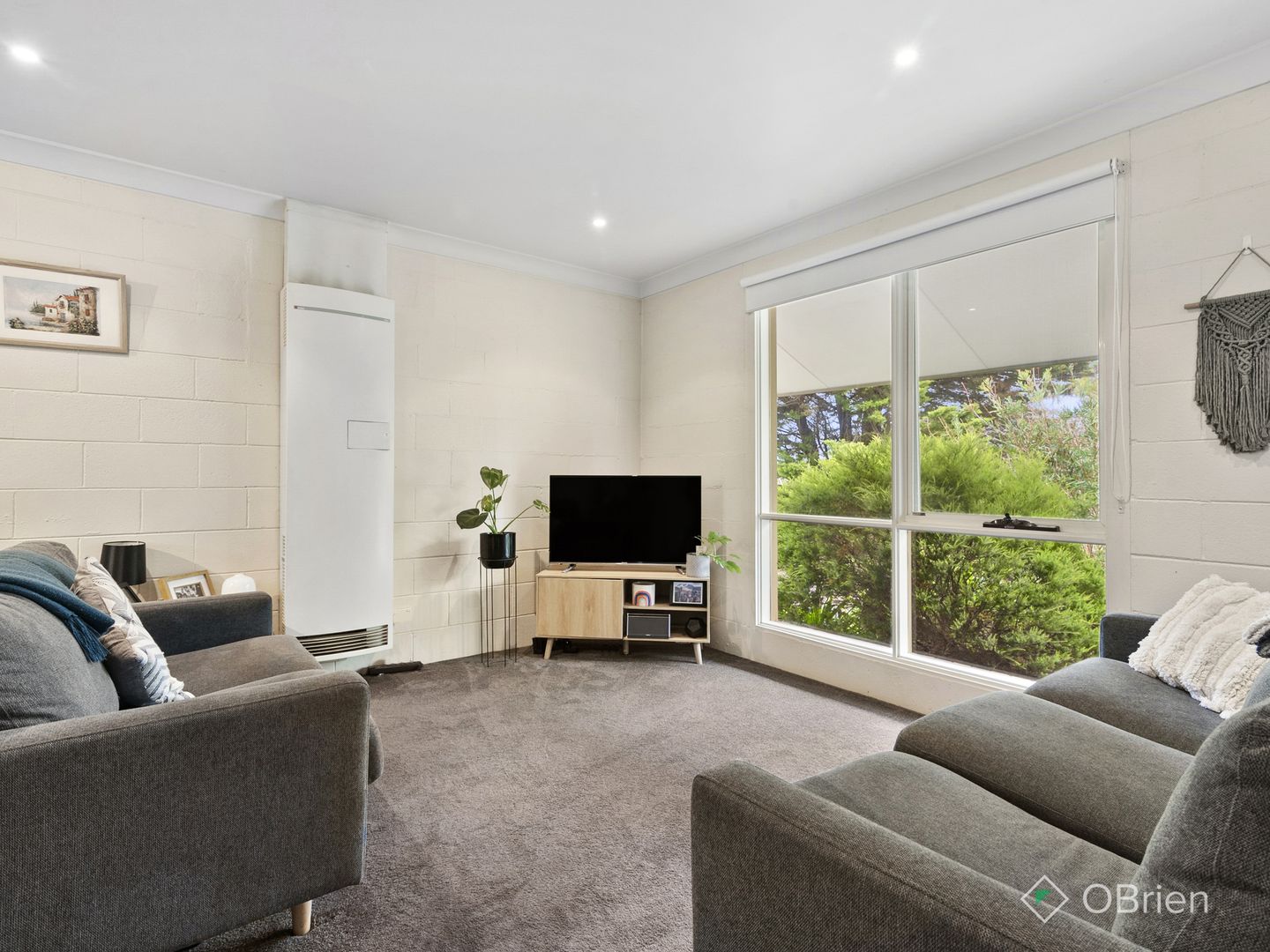 2/15 Lucerne Avenue, Mornington VIC 3931, Image 2