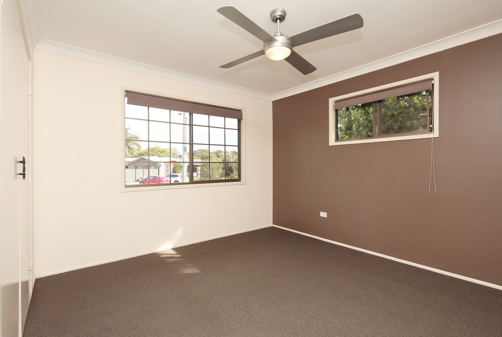 15 Durham Street, Alexandra Hills QLD 4161, Image 2