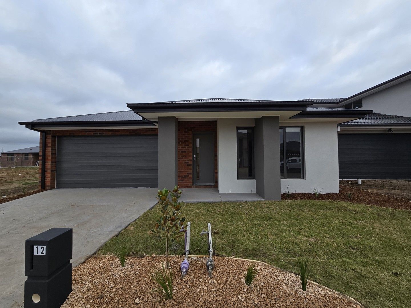 4 bedrooms House in 12 Milesi Street CHARLEMONT VIC, 3217