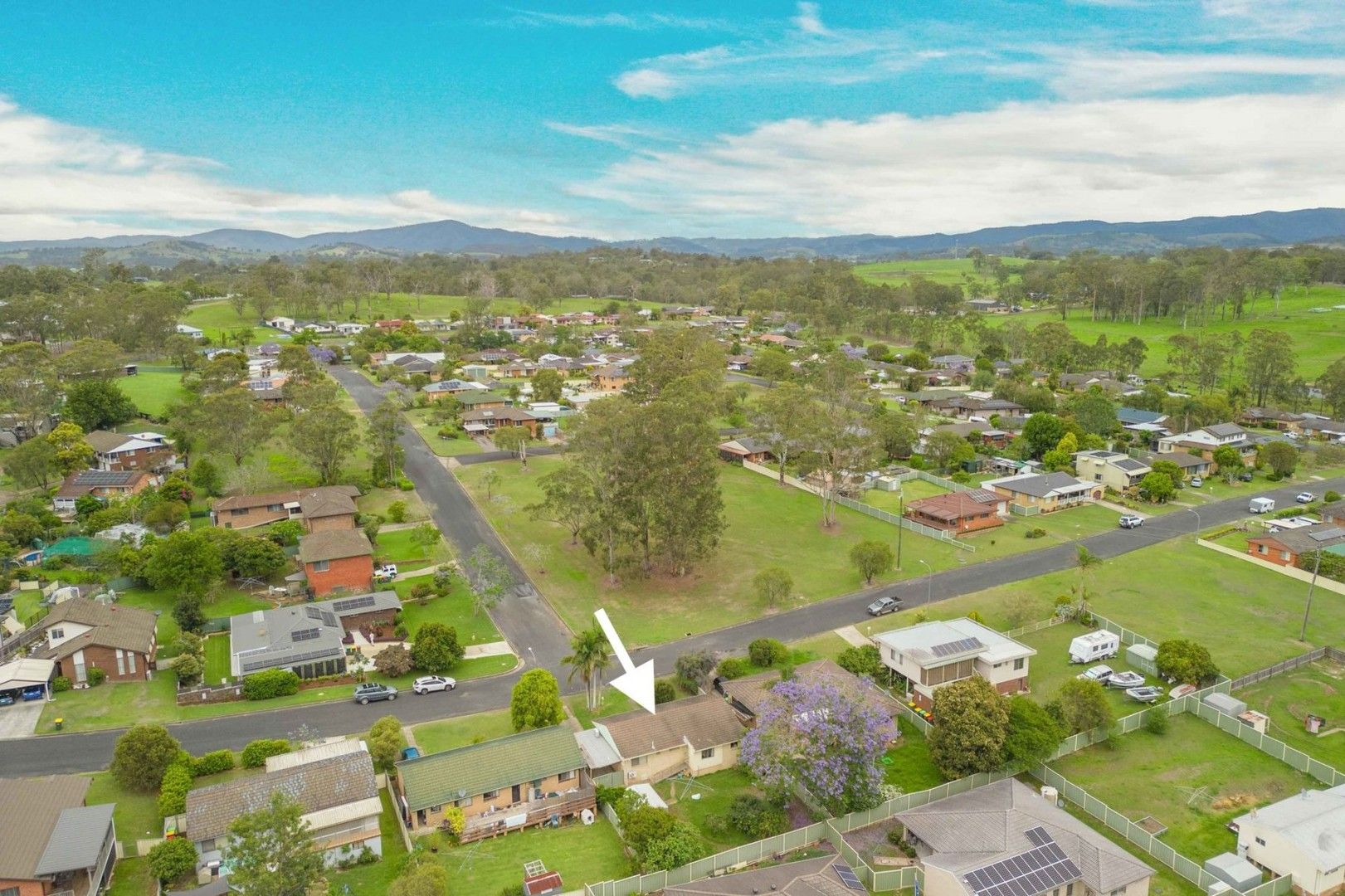 2 bedrooms House in 22 Hillcrest Avenue WINGHAM NSW, 2429