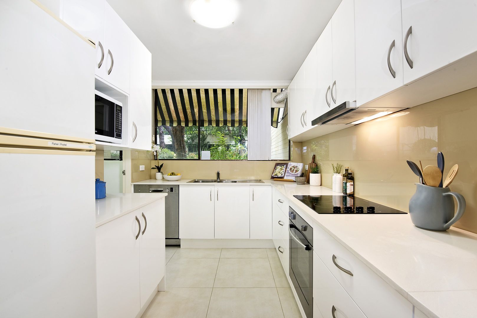 9/3-15 Christie Street, Wollstonecraft NSW 2065, Image 2