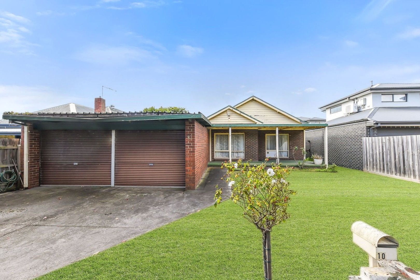 10 Tower Avenue, Frankston VIC 3199, Image 0