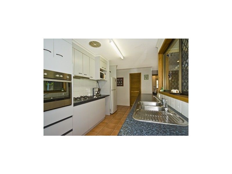 3 bedrooms House in 84 Karawatha Drive MOUNTAIN CREEK QLD, 4557