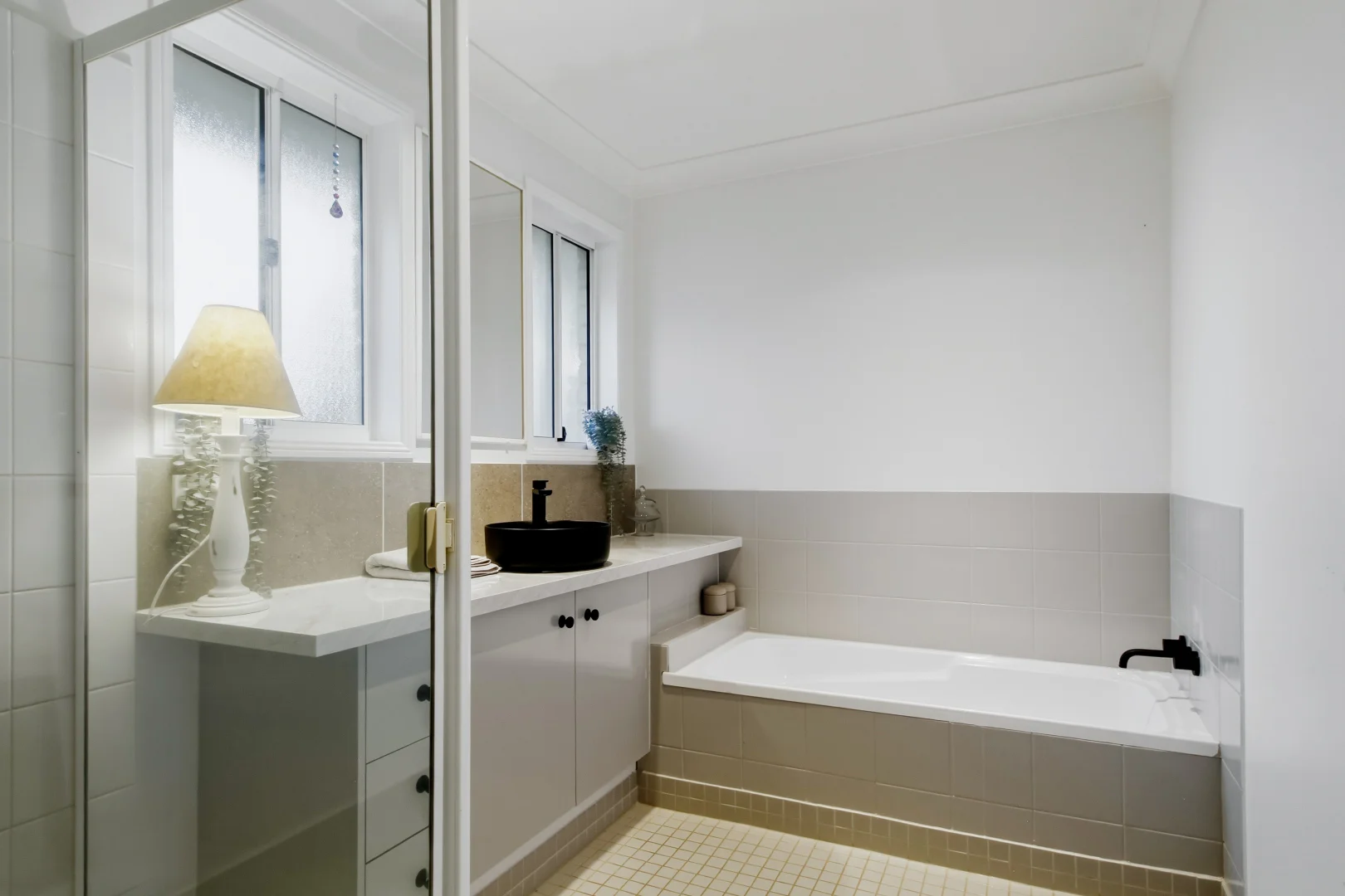 Additional image 8 of 16 Calm Waters Crescent, Macleay Island QLD 4184