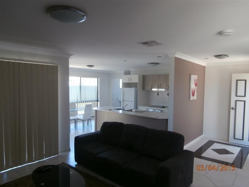 3 bedrooms Townhouse in 4/6 Holland Street CHINCHILLA QLD, 4413