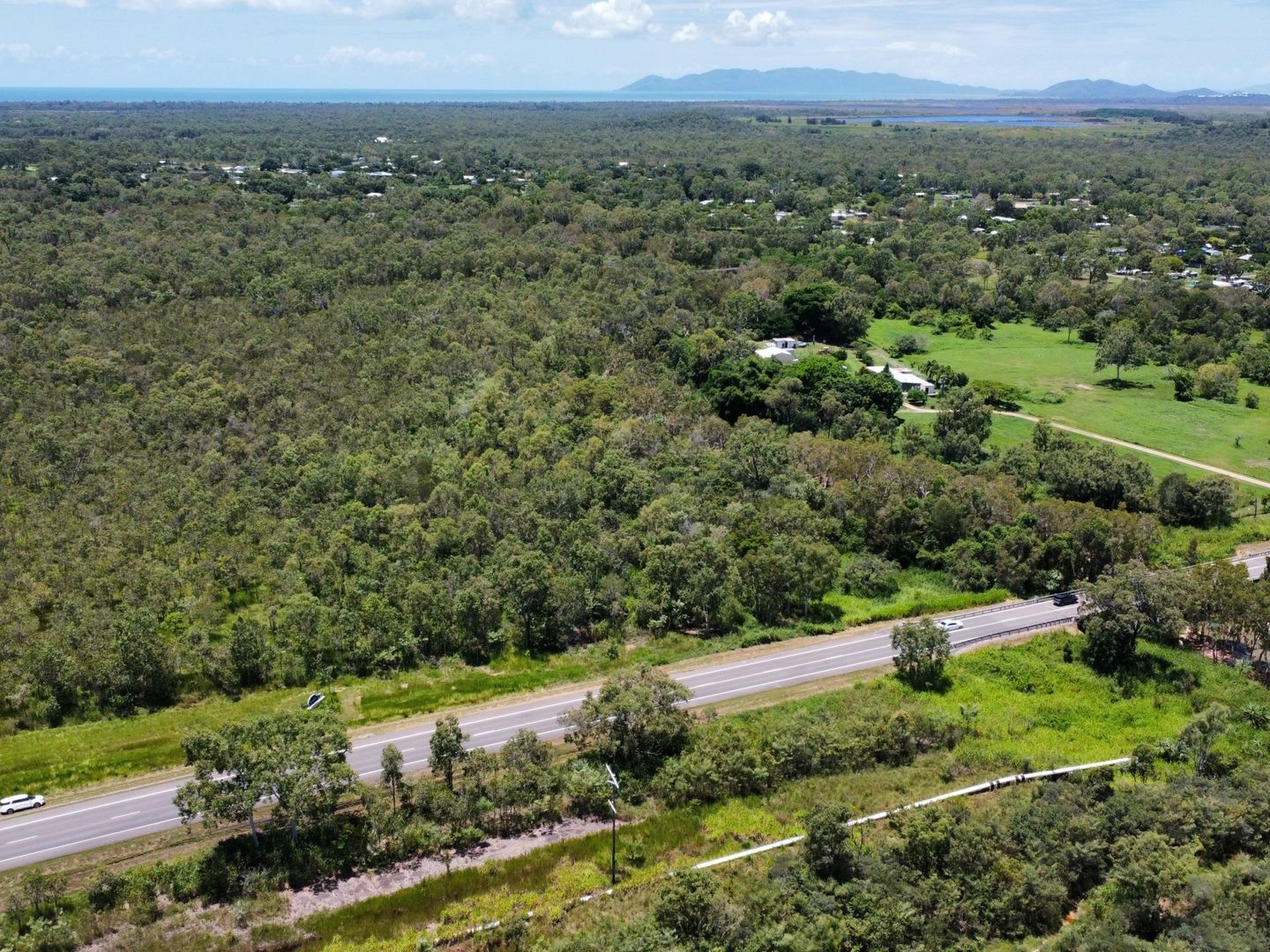41534 Bruce Highway, Bluewater QLD 4818, Image 2