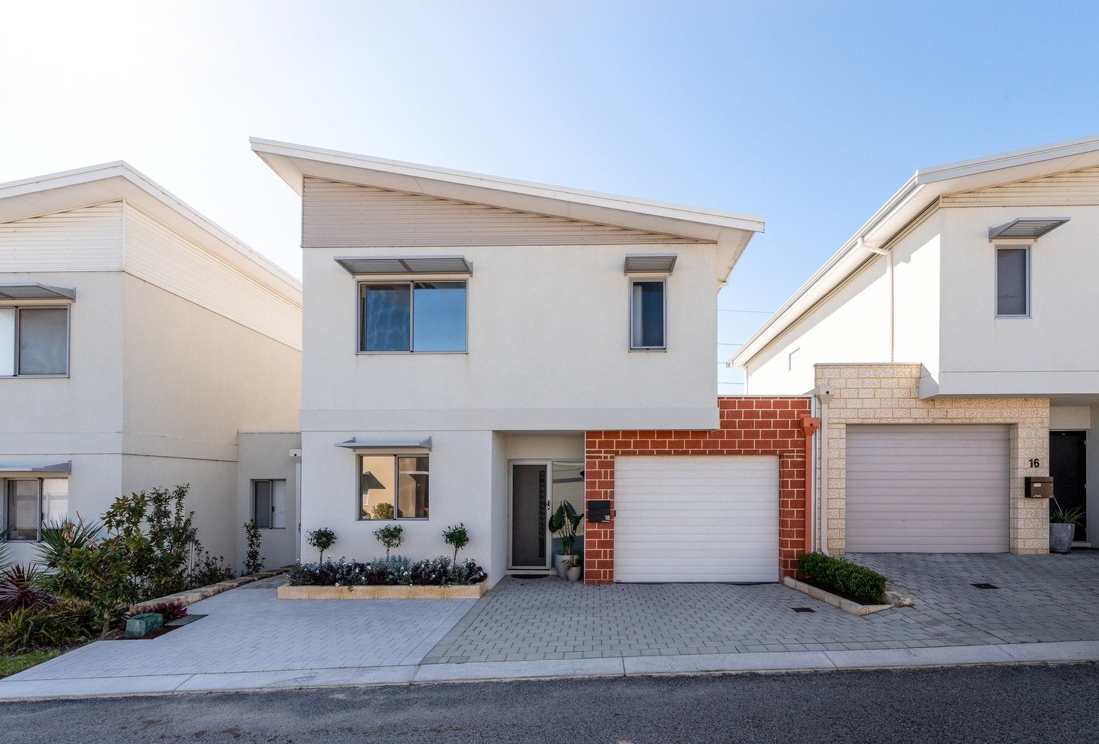 18 Emily Loop, Madeley WA 6065, Image 0