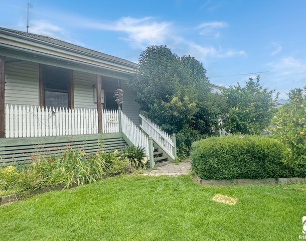 6 Gibbs Place, Bairnsdale VIC 3875