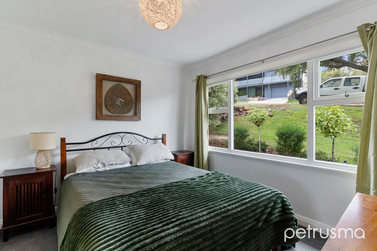 Additional image 19 of 26 Malunna Road, Lindisfarne TAS 7015