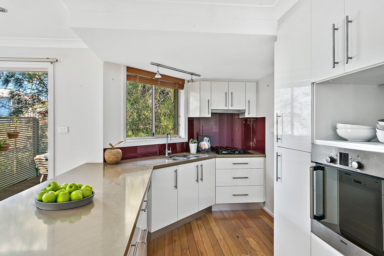 6/13 Henley Road, Thirroul NSW 2515, Image 2