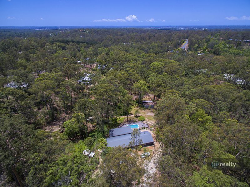 5 Jane Court, Cashmere QLD 4500, Image 2