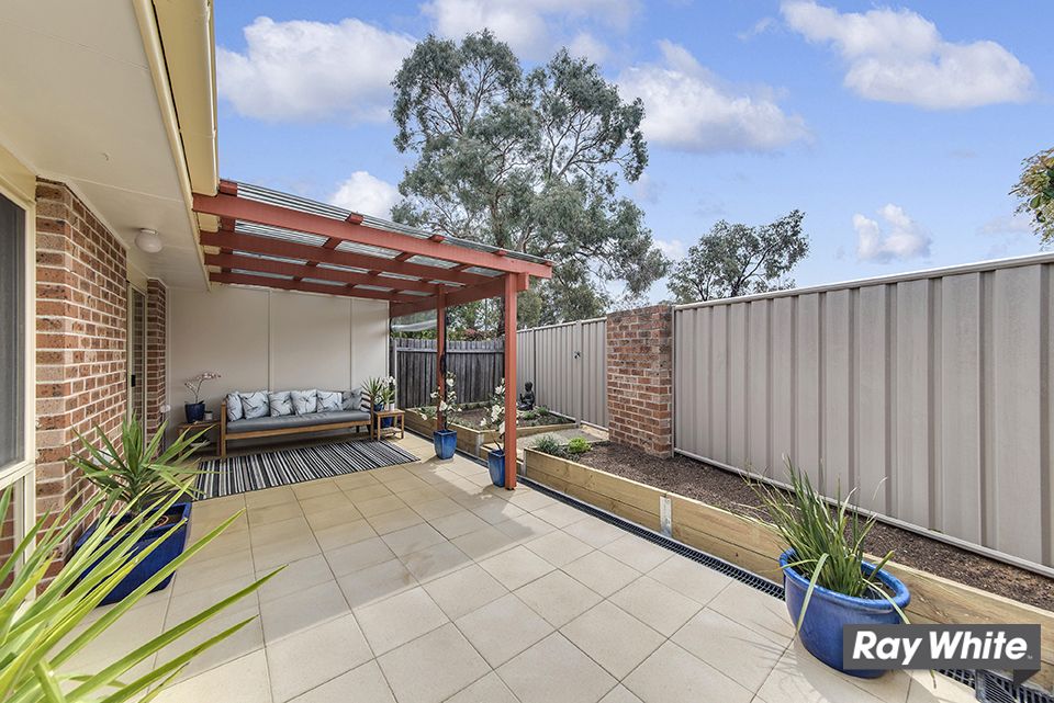 8 Nairn Place, Macquarie ACT 2614, Image 1